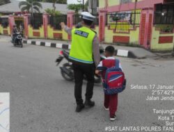 Berikan Rasa Aman Kepada Masyarakat Sat Lantas Polres Tanjung Balai Laksanakan Patroli